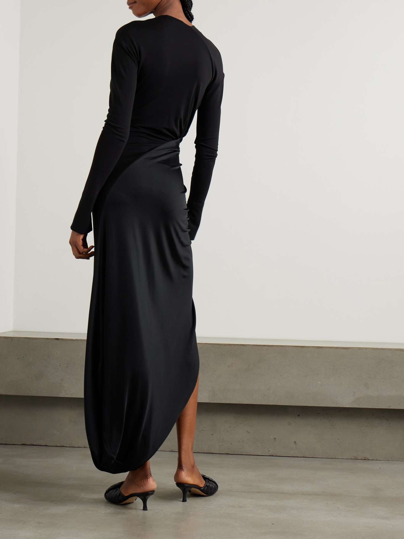 Knotted draped jersey midi dress Black - 3