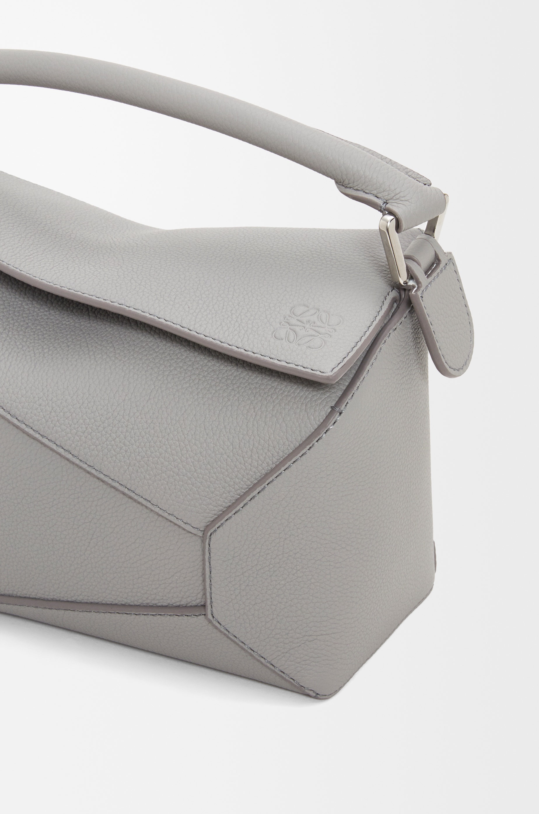 Small Puzzle bag in soft grained calfskin - 9