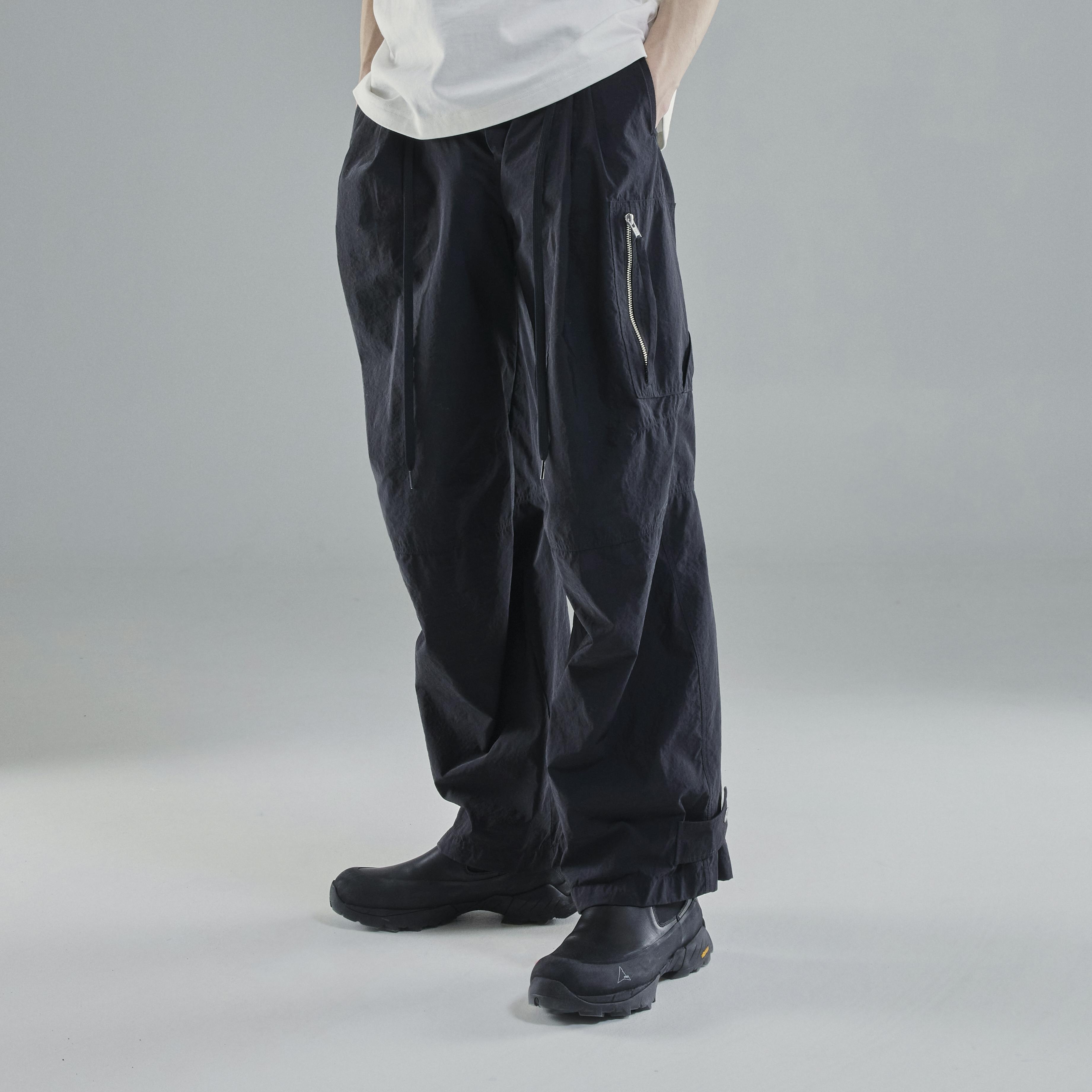 Hringbraut Cargo Pants (Unisex) - 2