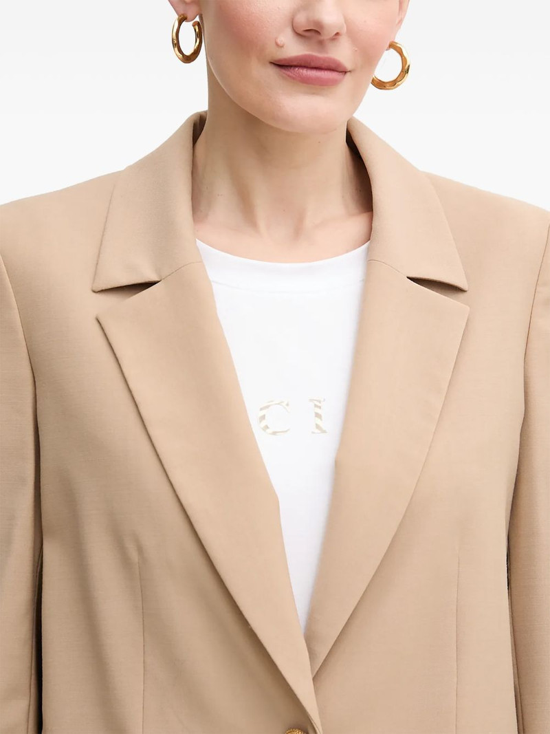 buttoned blazer 4