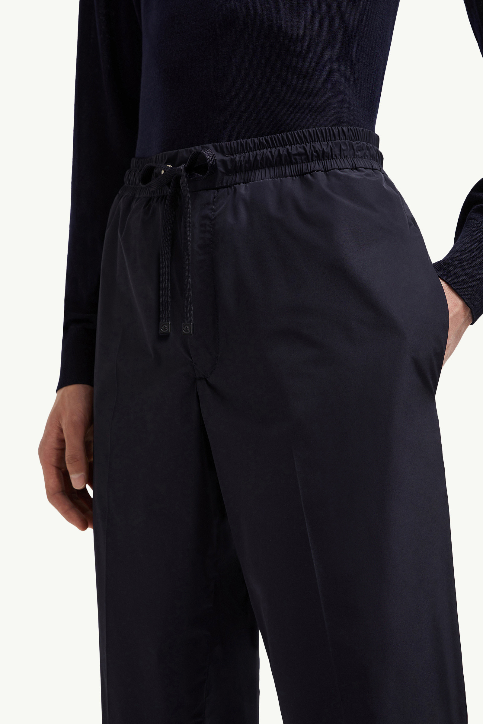 Water-Repellent Jogging Pants - 4