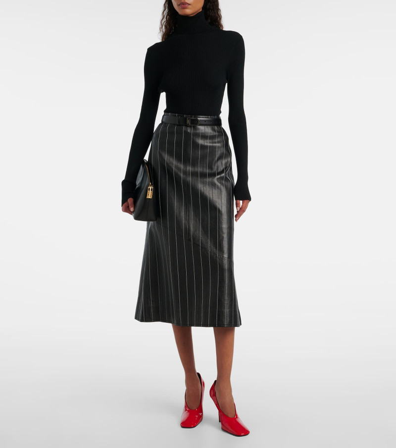 Victoria Beckham 100 patent leather pumps outlook