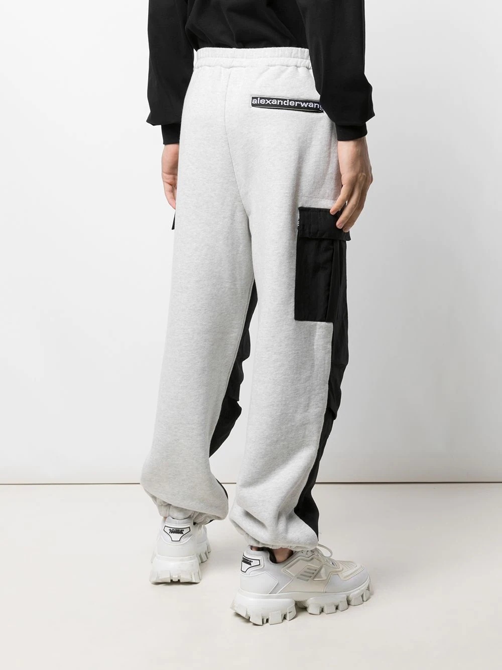 Hybrid logo-tape cargo pants - 5