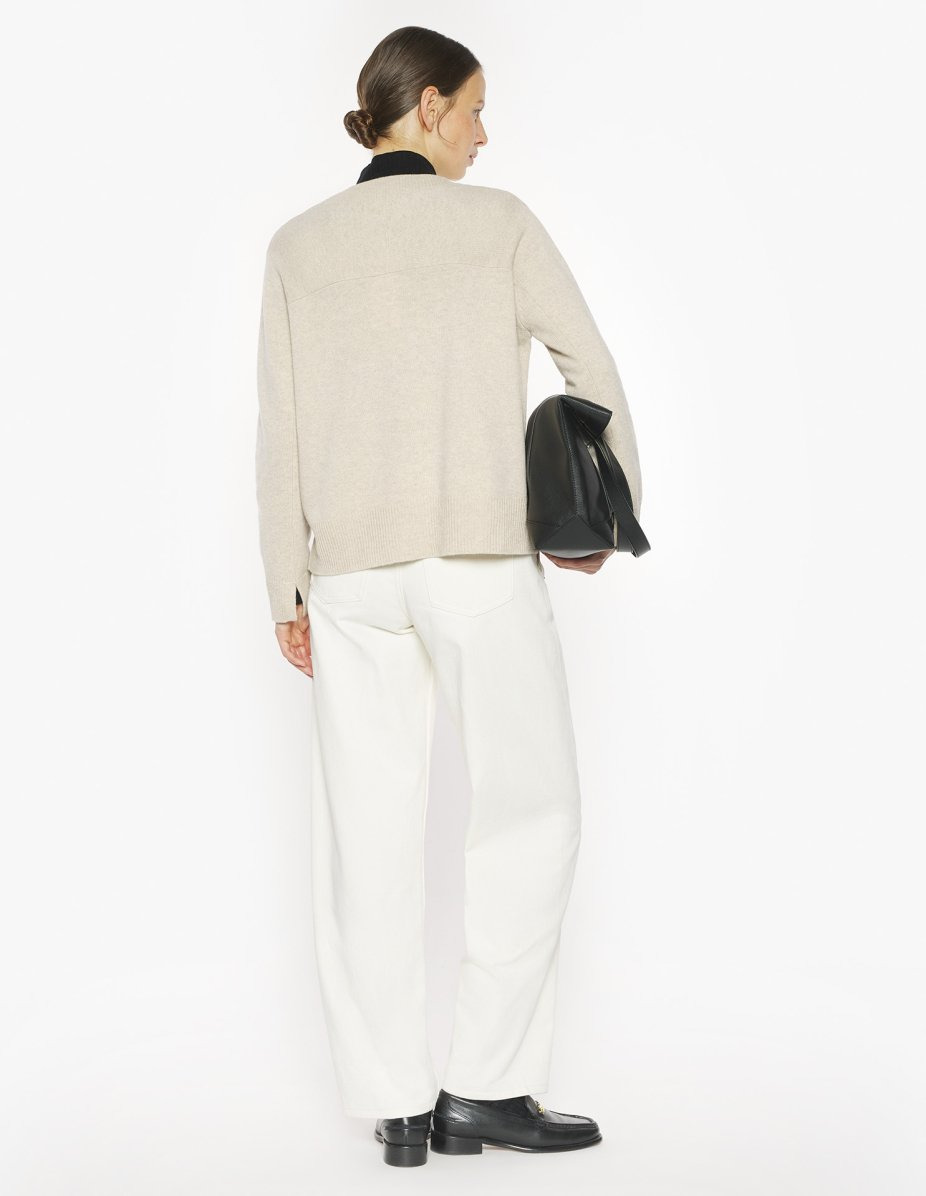 MERINO WOOL COMFORT V-NECK JUMPER - 5