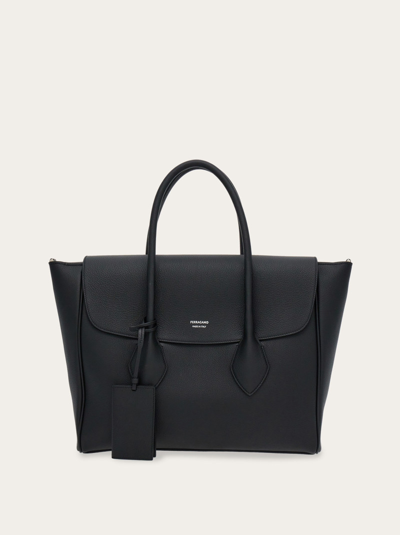 East-West tote bag 1