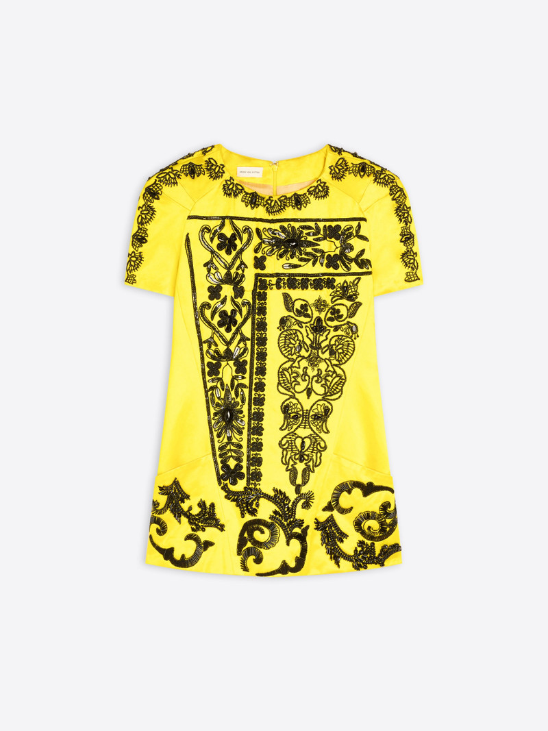 EMBROIDERED TAILORED TOP 1