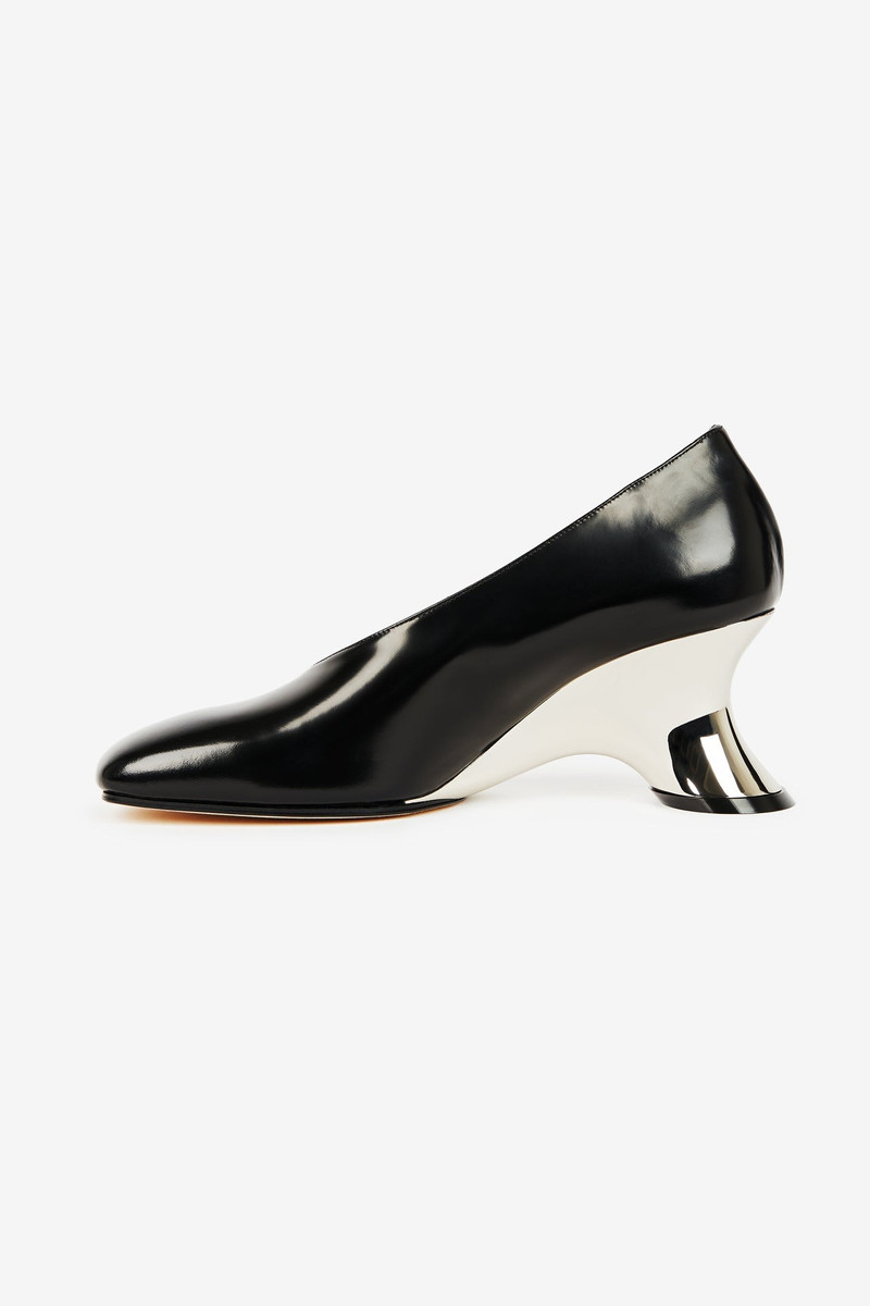 ARNA SHOE BLACK SILVER GOLD 1