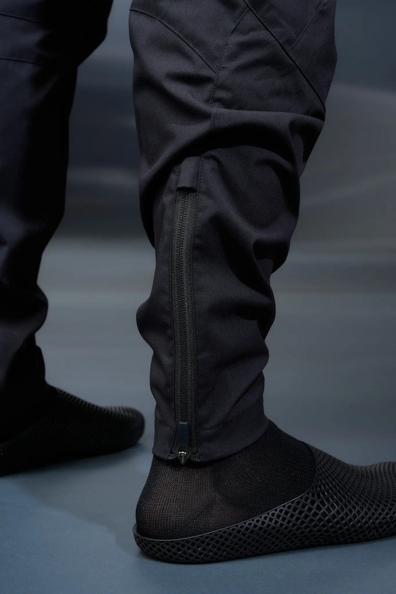 P10TS-E Encapsulated Nylon Tec Sys Articulated Pant Black - 25