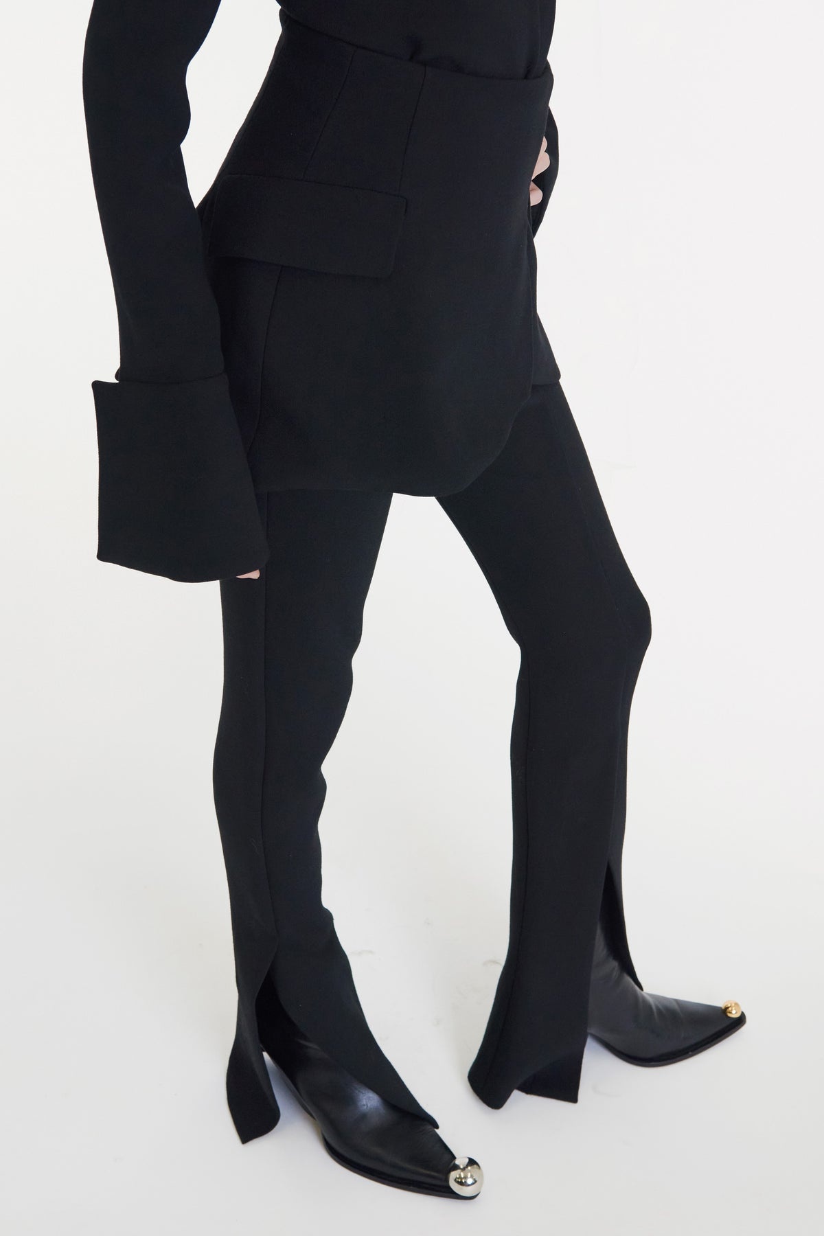 FITTED TROUSERS WITH BASQUE DETAIL BLACK - 4