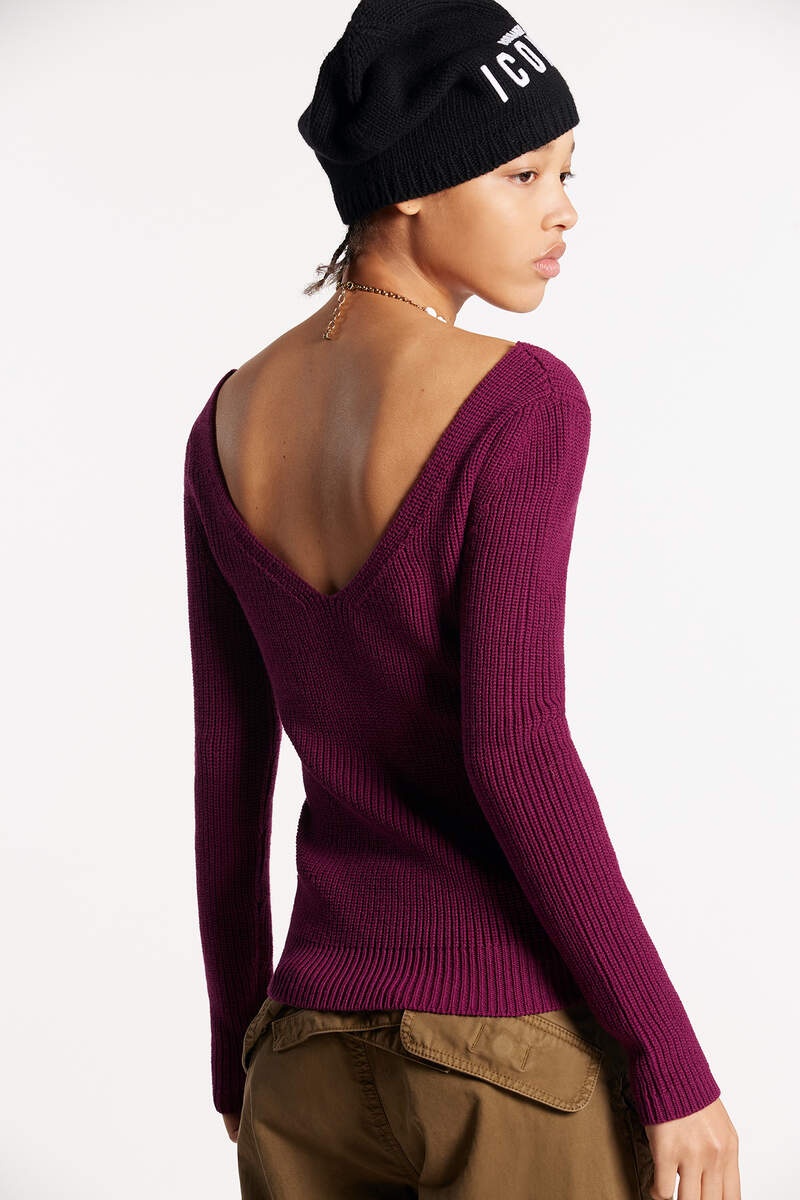 DEEP NECKLINE KNIT - 2