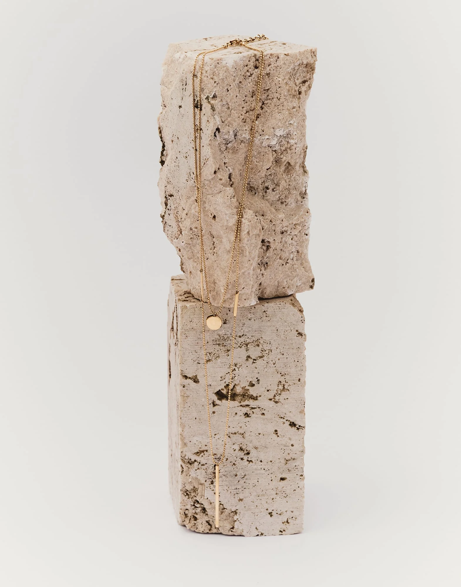 18k Gold necklace with 0.015ct Diamond - 1