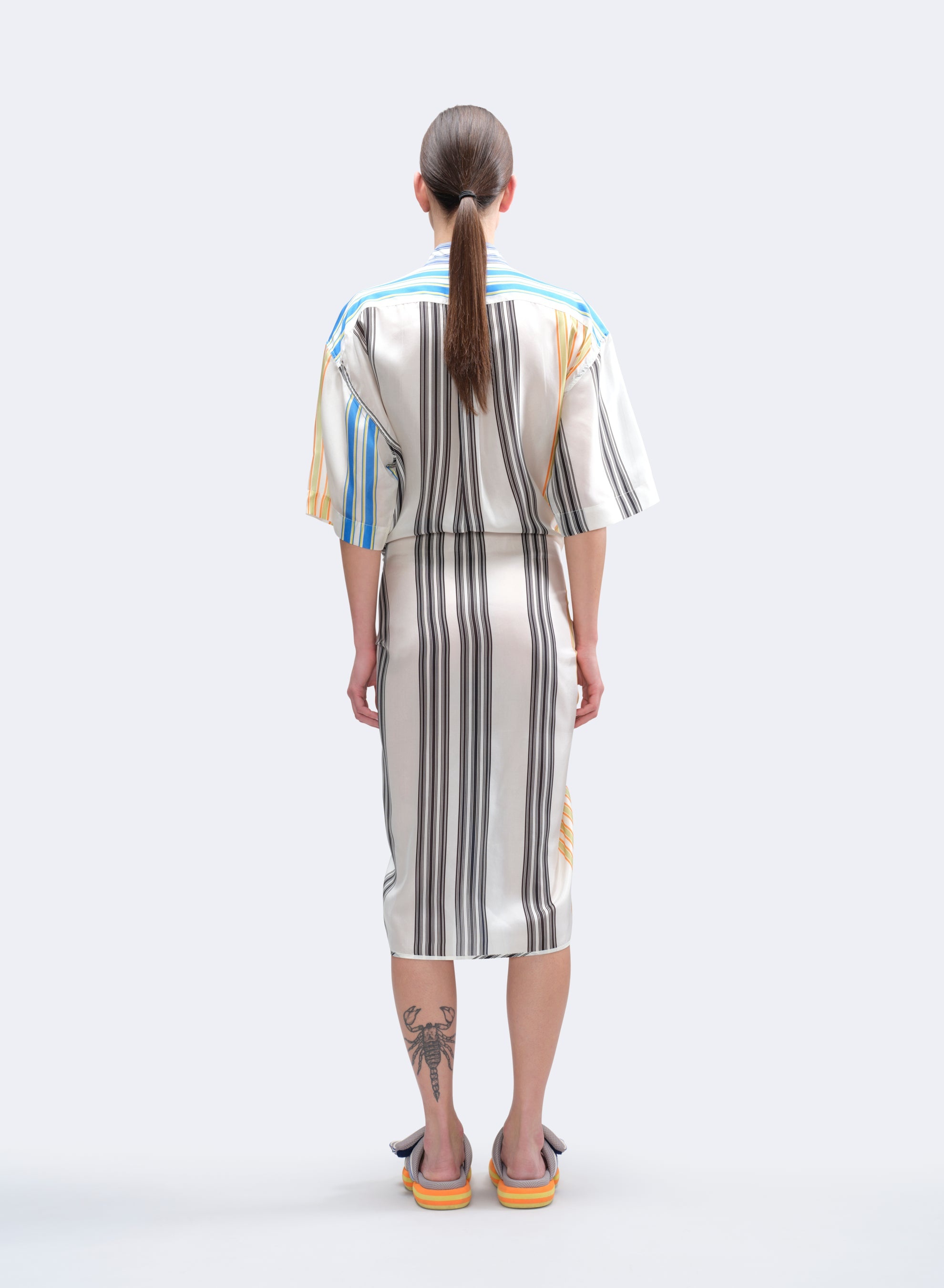 EMBROIDERED DRESS - 4