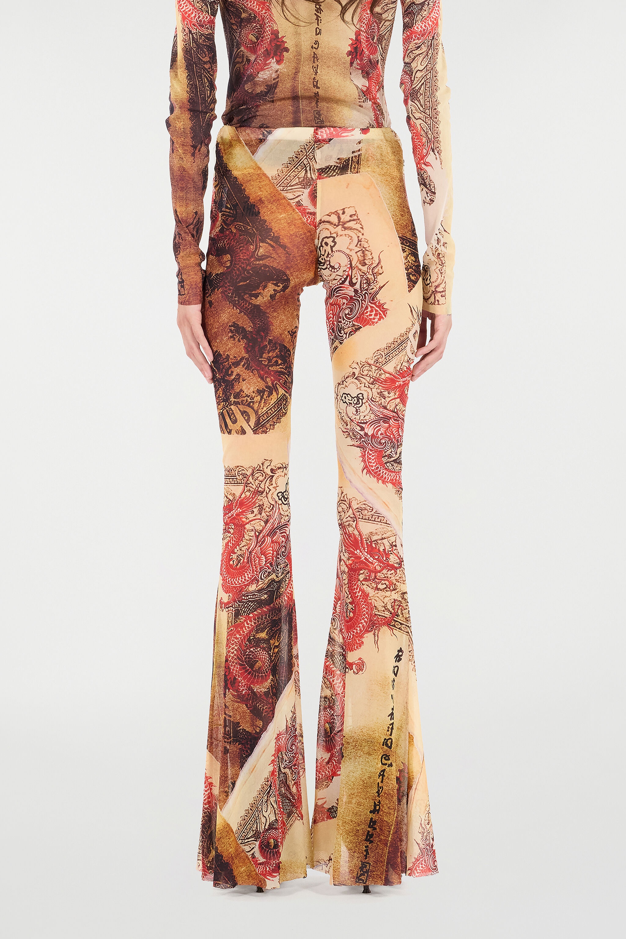 Pants with Oriental Print - 4