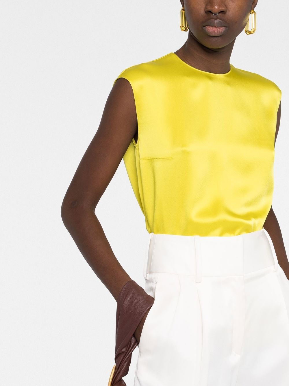 satin-finish sleeveless blouse - 3