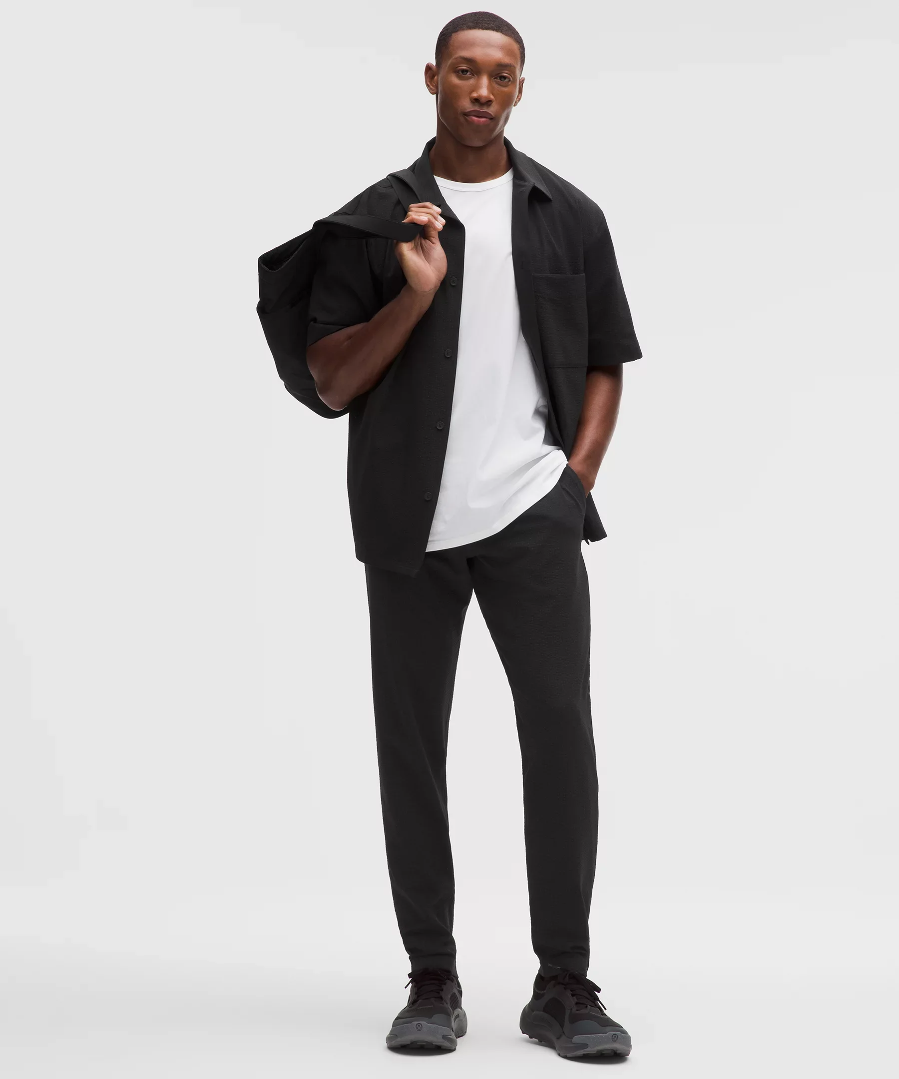 ABC Slim-Fit Trouser 32L *Textured WovenAir - 1
