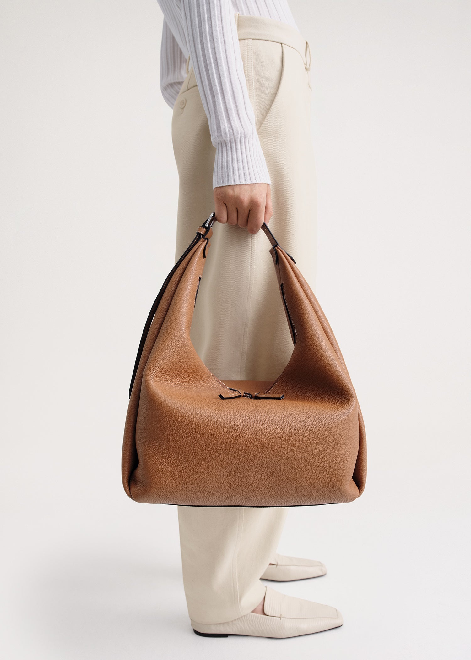 Belt hobo bag tan grain - 3