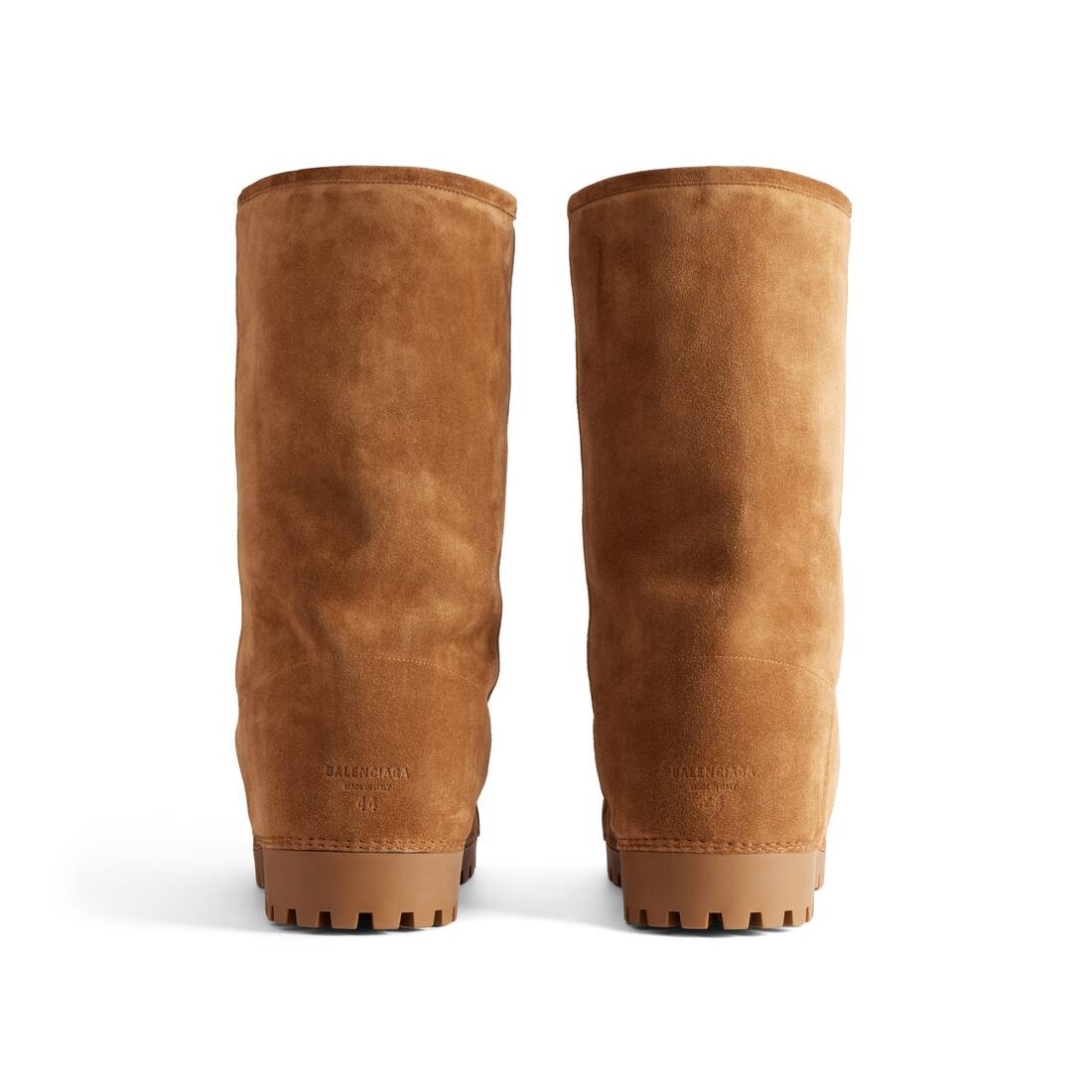 Men's Alaska Fur High Boot in Brown - 5