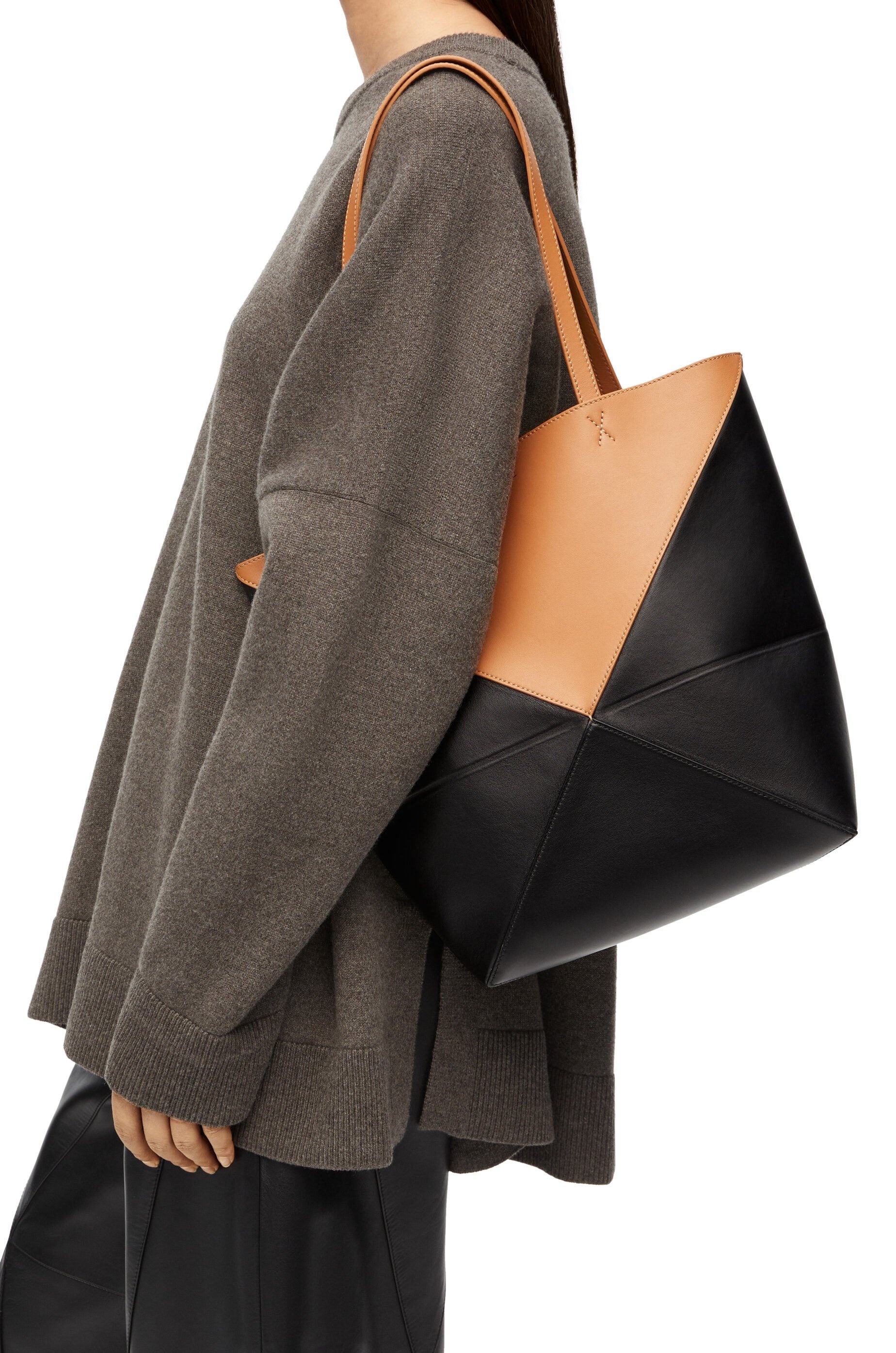 Puzzle Fold Tote in shiny calfskin - 3