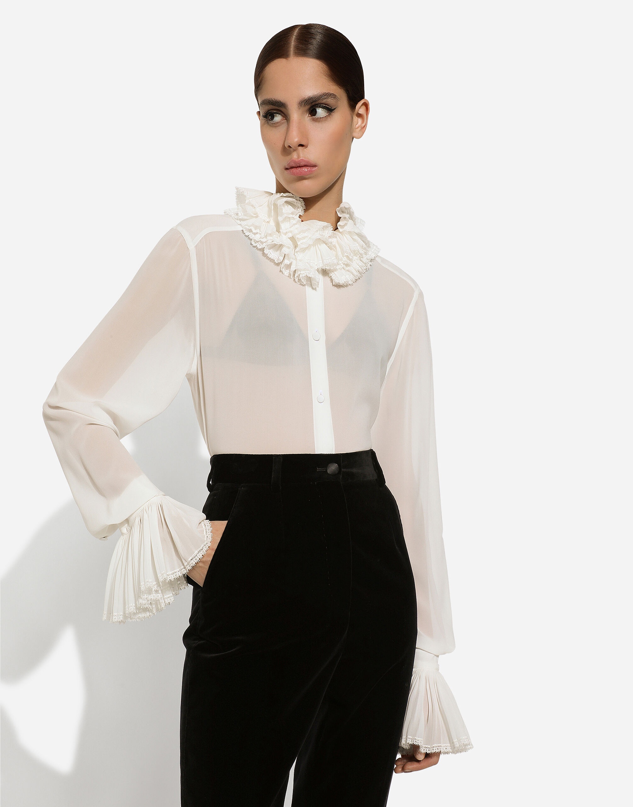 Georgette shirt with pleated cuffs and collar details - 5