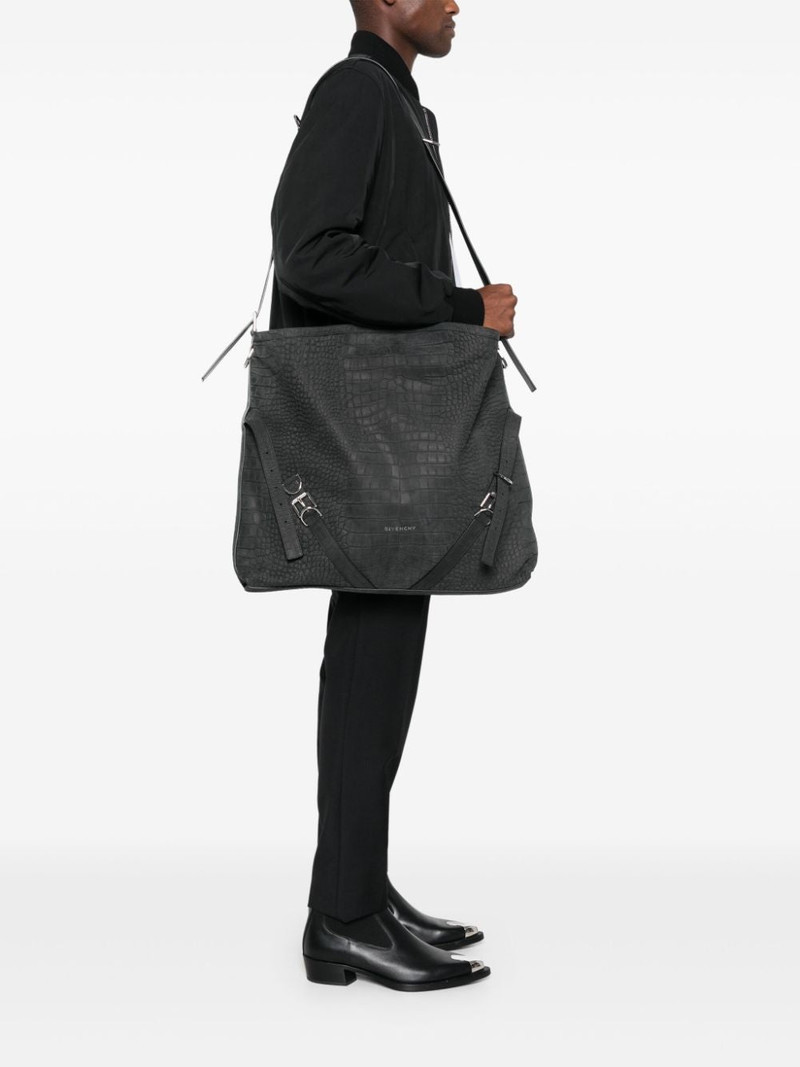 Givenchy LARGE VOYOU SHOULDER BAG outlook