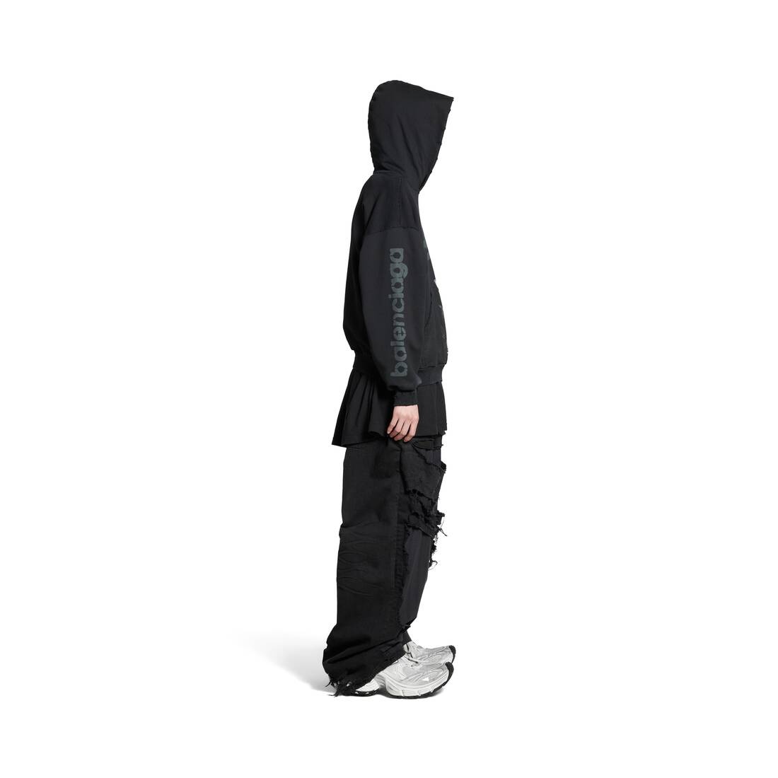 3b Stencil Hoodie Medium Fit in Black - 3