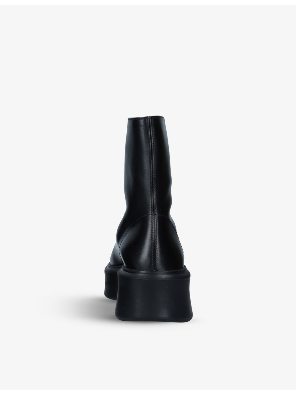 Zipped leather ankle boots - 4