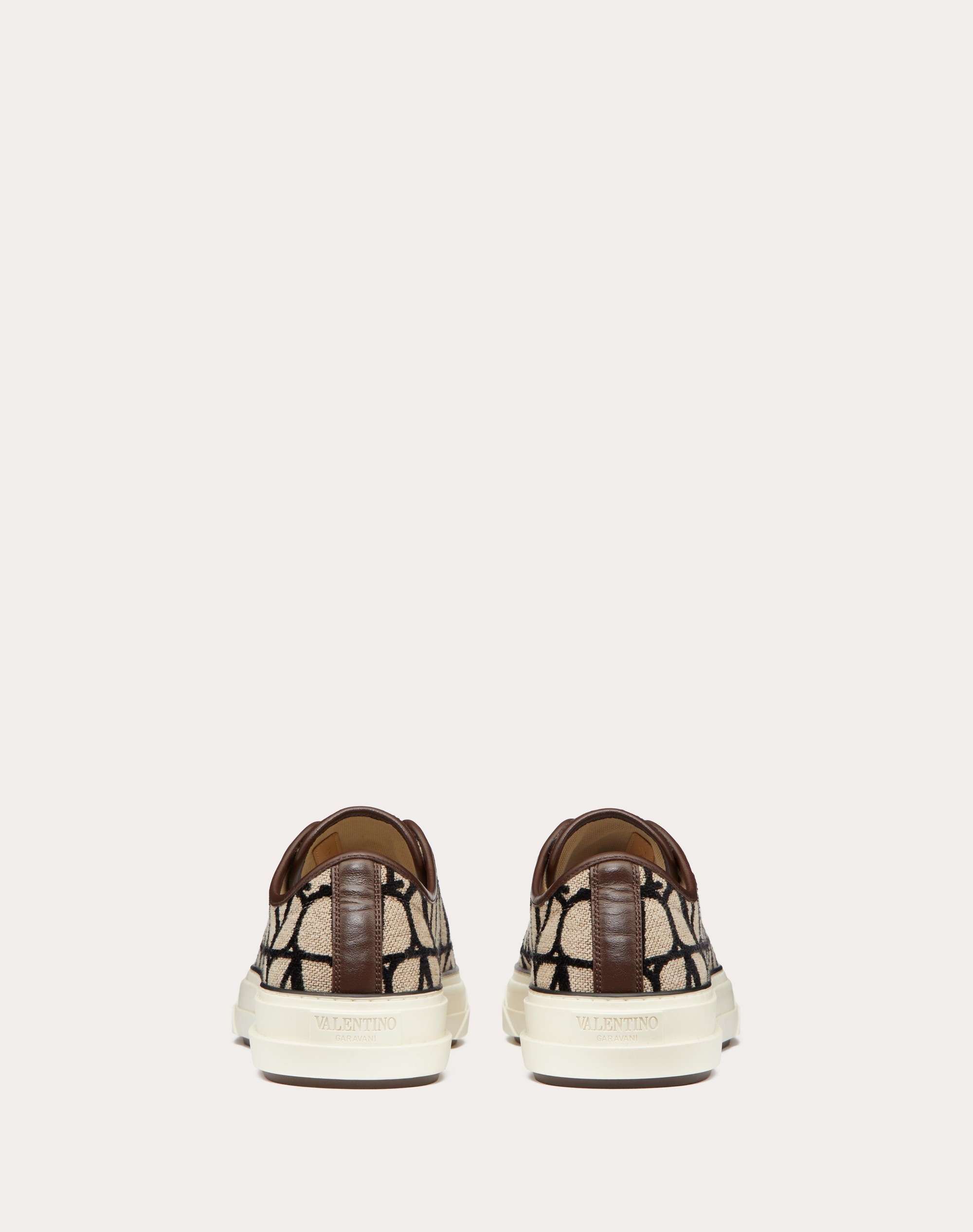 （sale)24SS ヴァレンティノ  Totaloop Toile Iconographe Valentino Garavani Totaloop Xl Sneakers In Toile Iconographe