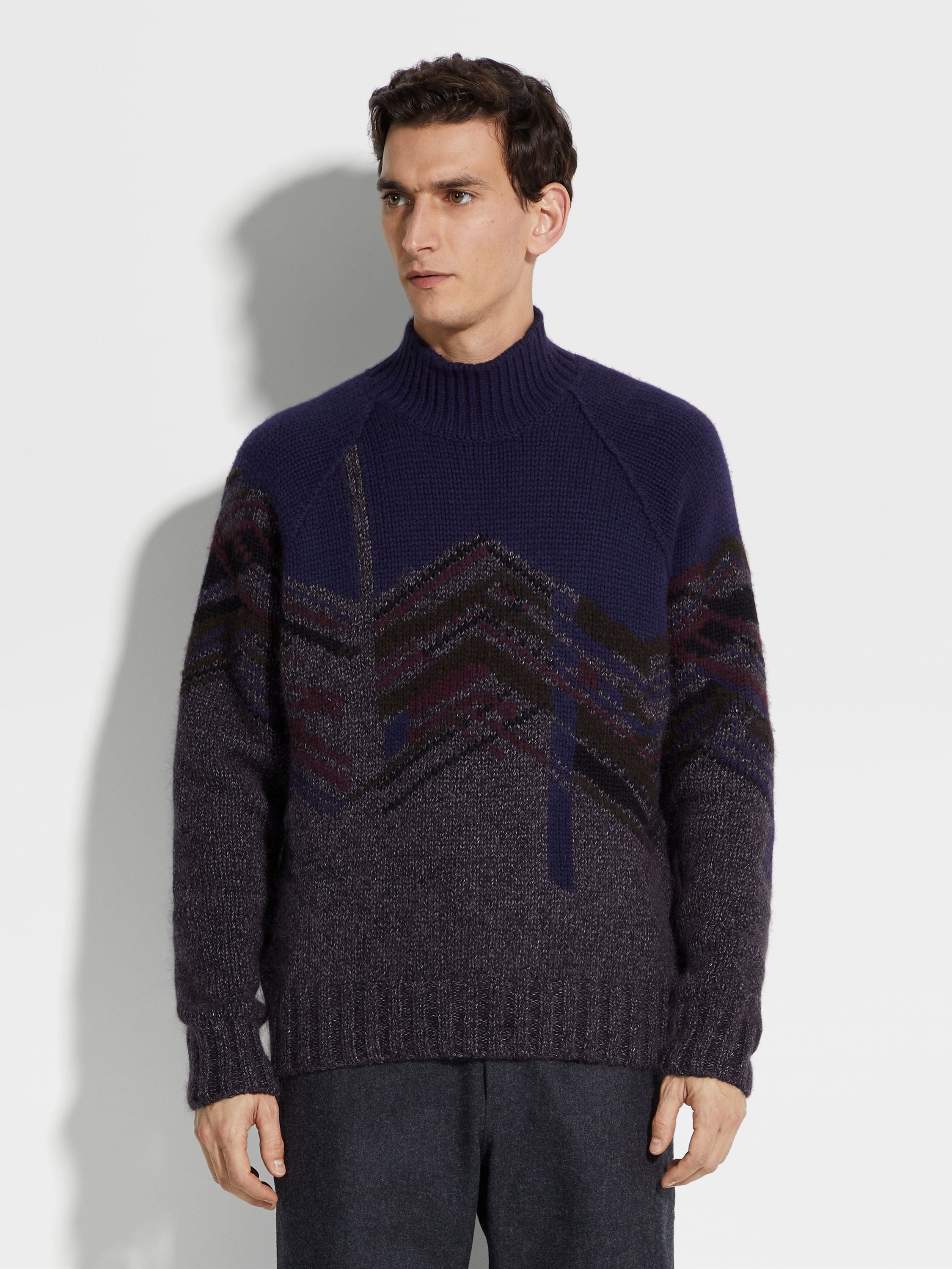 INK BLUE CASHMERE MOHAIR AND SILK TURTLENECK - 4