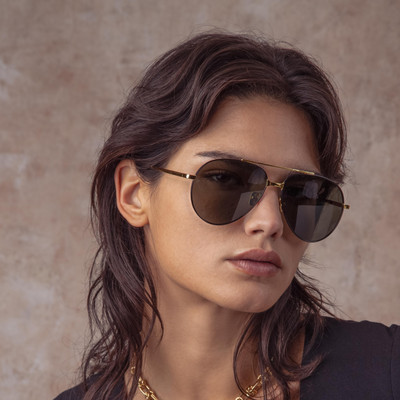 LINDA FARROW MARCELO AVIATOR SUNGLASSES IN BLACK AND YELLOW GOLD outlook