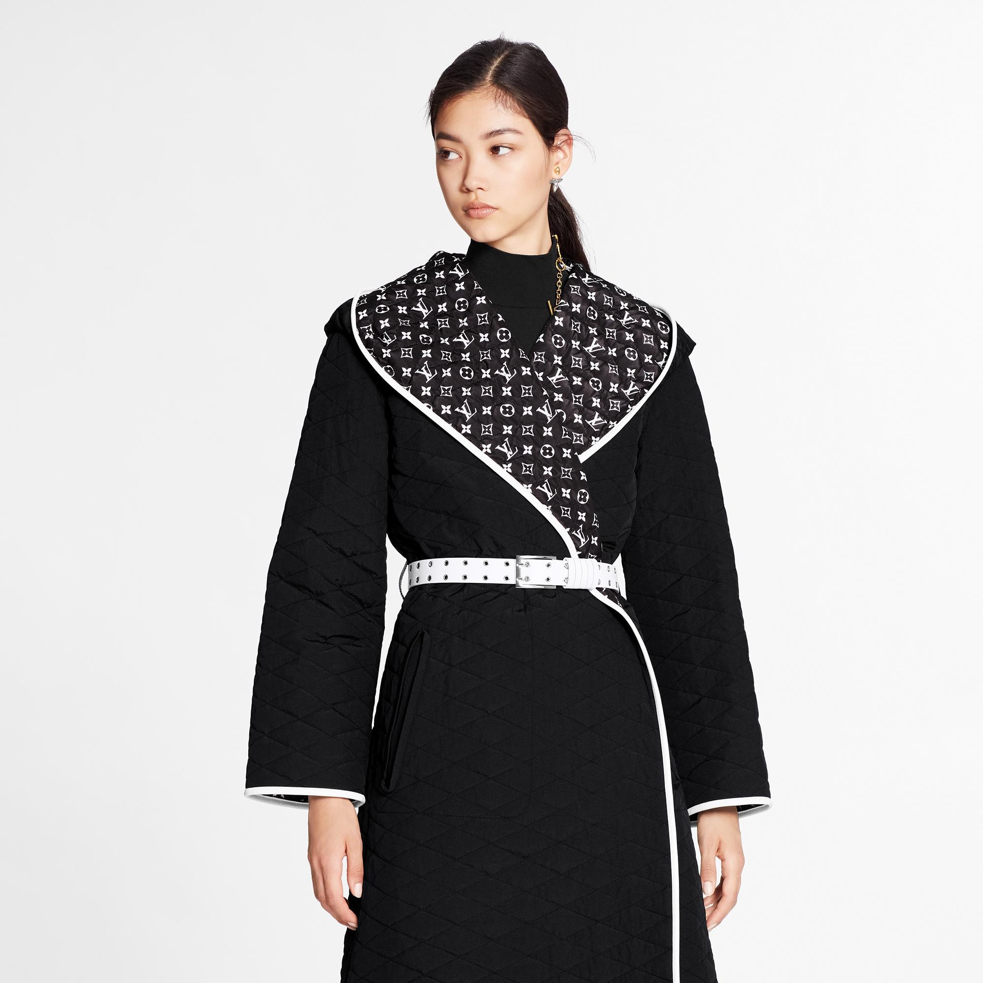 Graphic Quilted Nylon Hooded Wrap Coat - 3