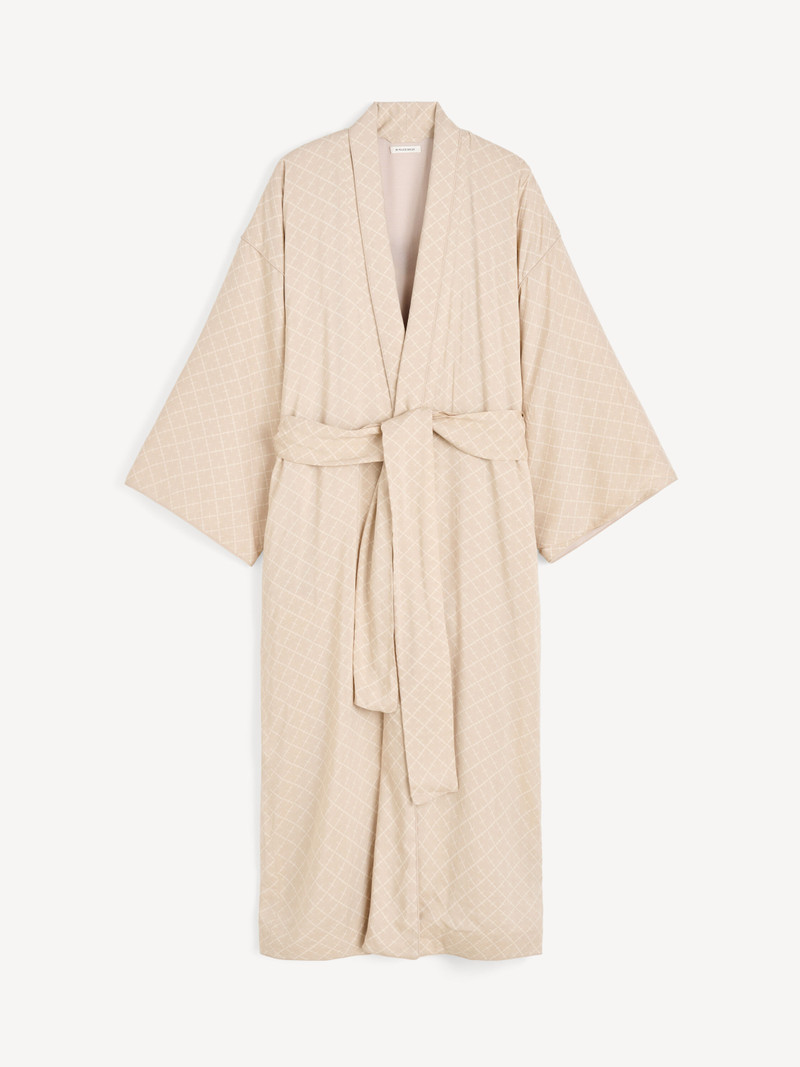 Kimber bathrobe 1