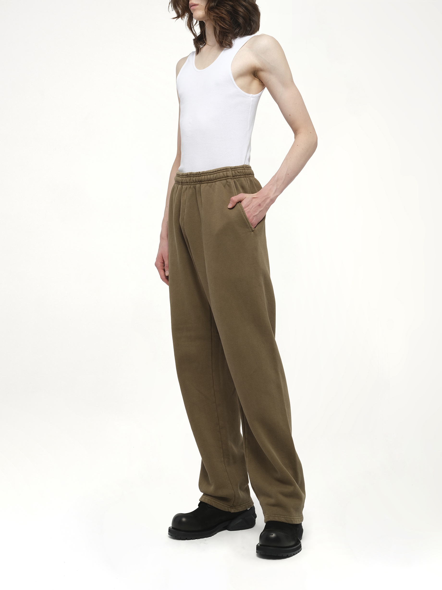 Straight-Leg Sweatpants in Military - 4