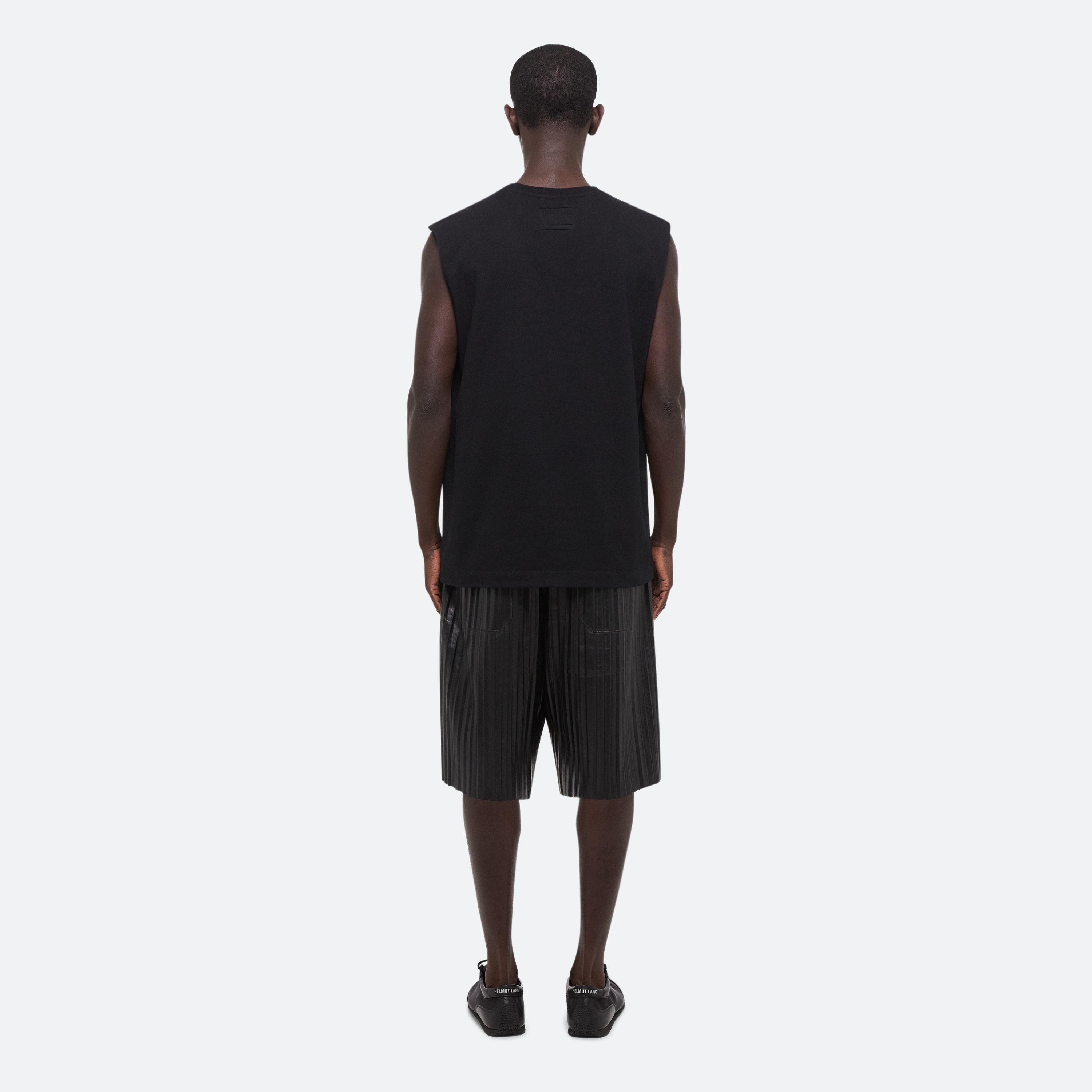 EMBOSSED LOGO TANK - 5