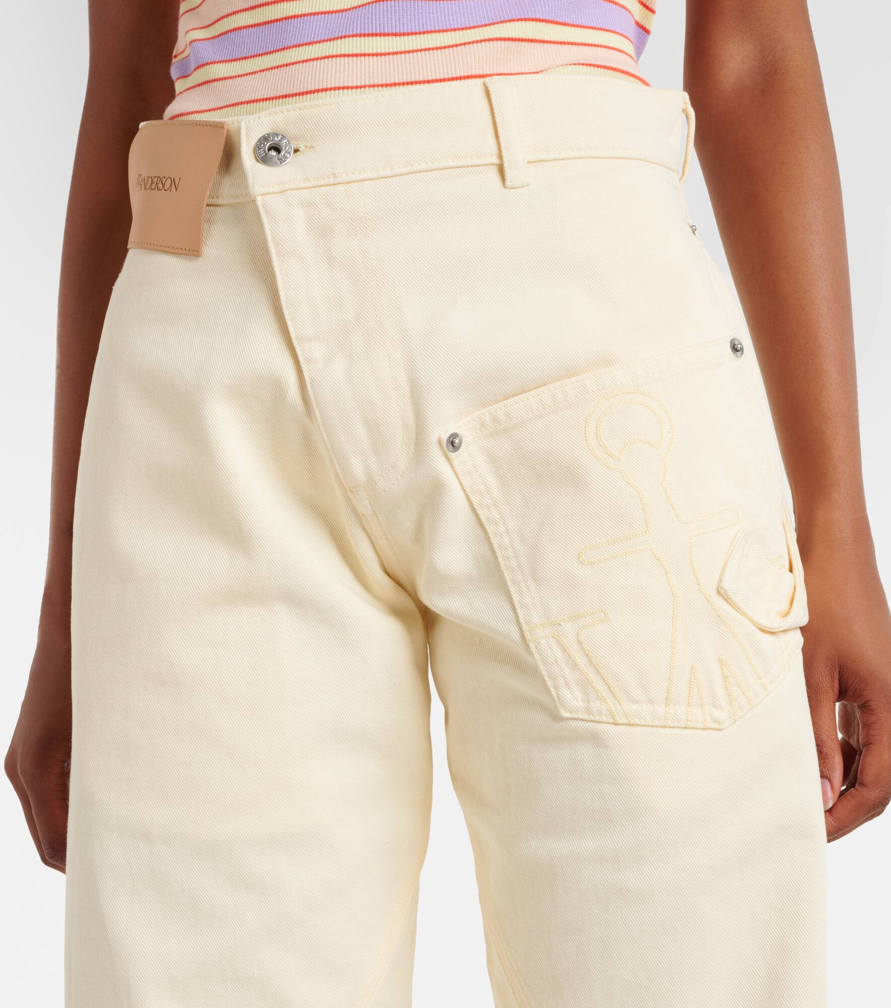 Twisted low-rise wide-leg jeans - 4