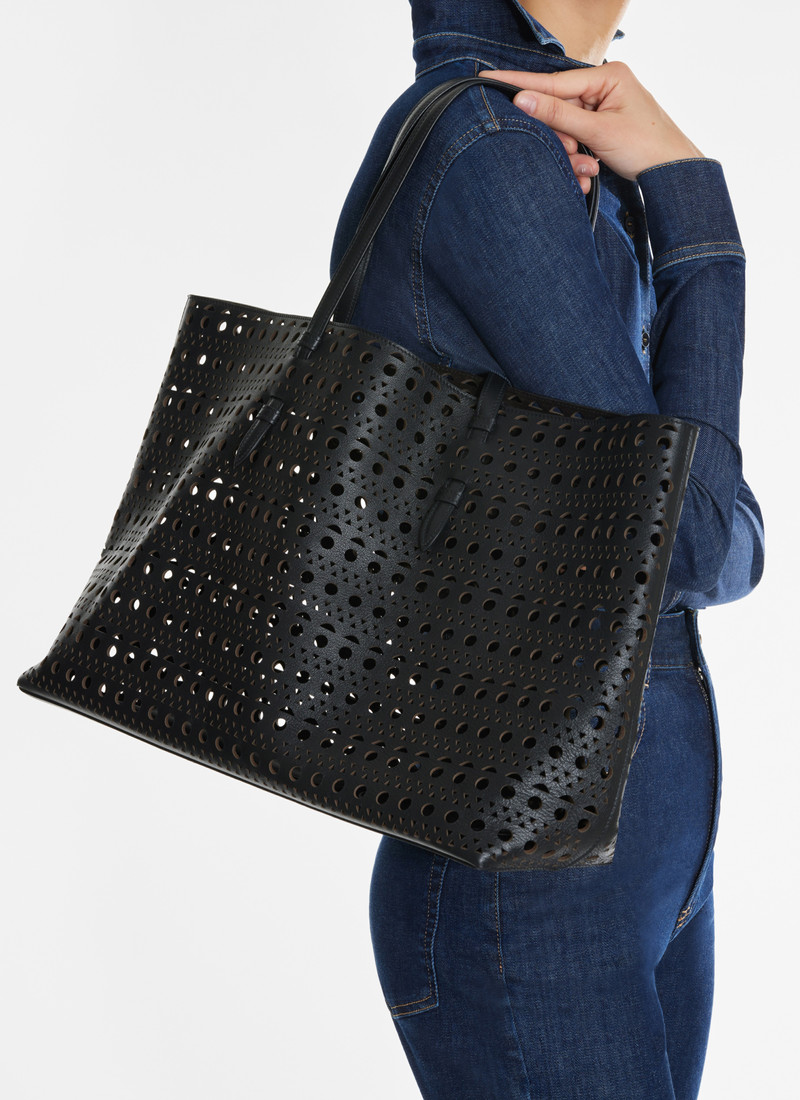 Alaïa MINA 44 BAG IN OPTICAL PERFO LUX CALFSKIN outlook