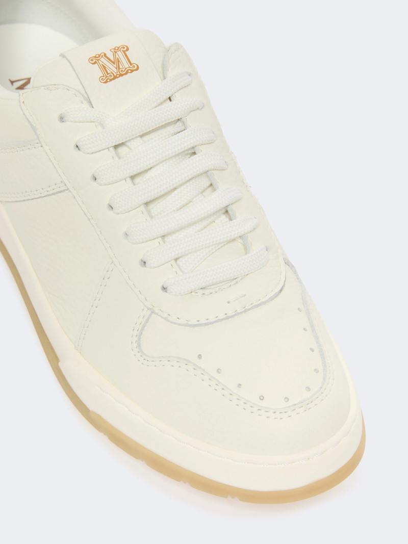 BLOCCO Low-top trainers in tumbled leather - WHITE 3