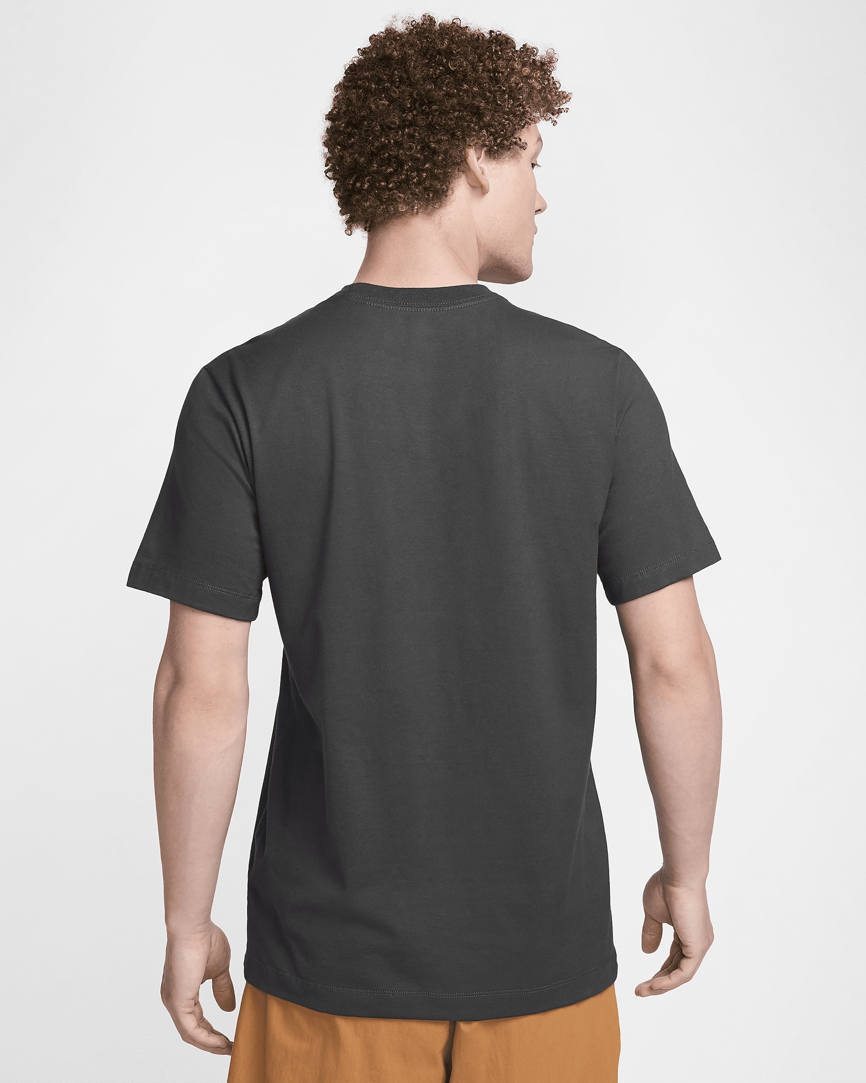 Nike Sportswear Men's Crew-Neck T-Shirt - 2