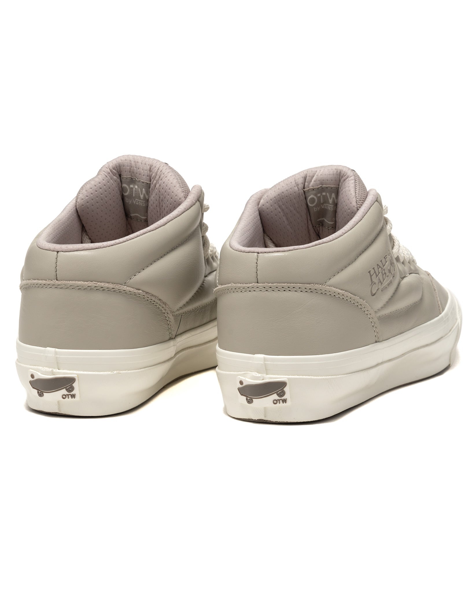 VANS★OTW HALF CAB FOAM★兼用★WARM GREY OTW Half Cab Foam in Warm Grey | Vans