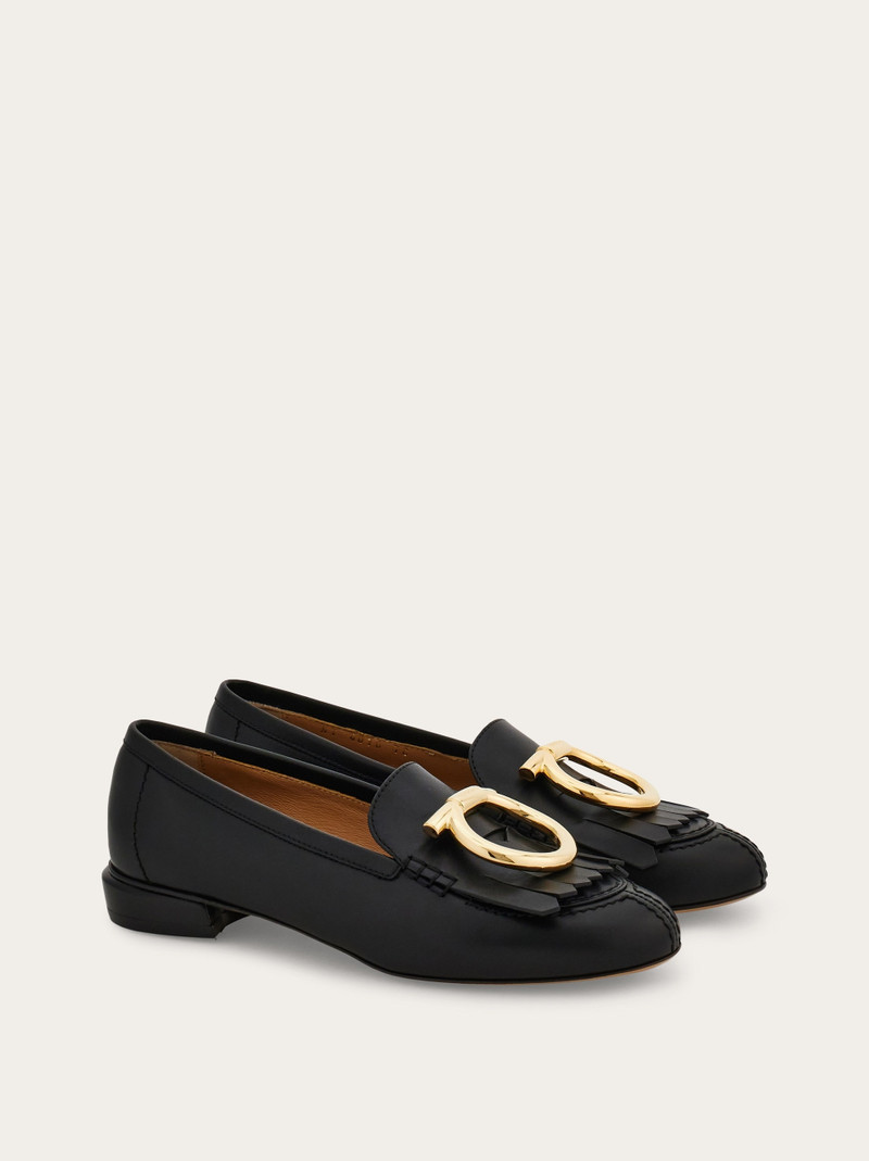 Gancio loafer with fringe detail 2