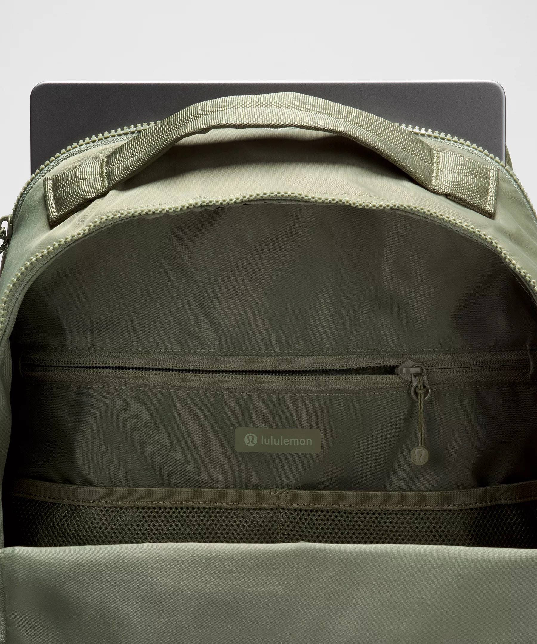 New Crew Backpack 22L *Updated - 5