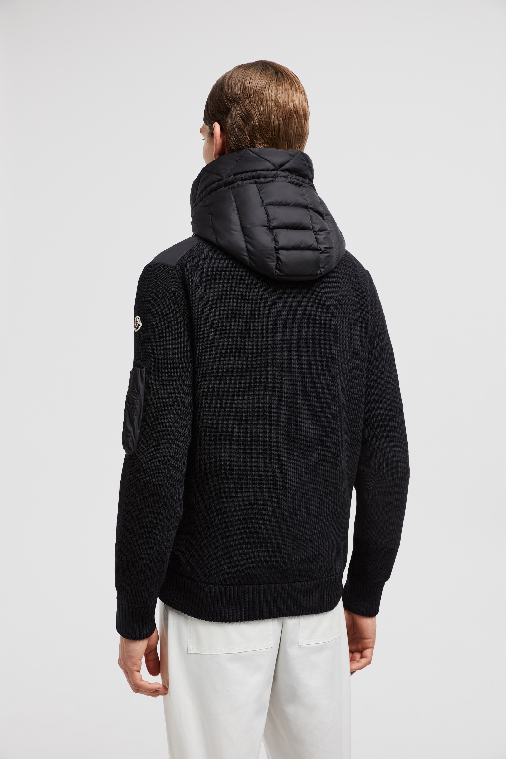 【MONCLER】Paddedウールパーカー 0400021822792_BLACK?wid=600&