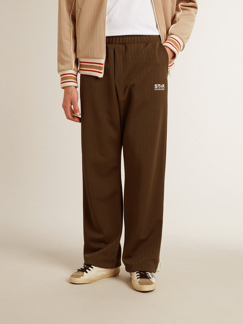 Golden Goose Men’s military green joggers with white logo outlook