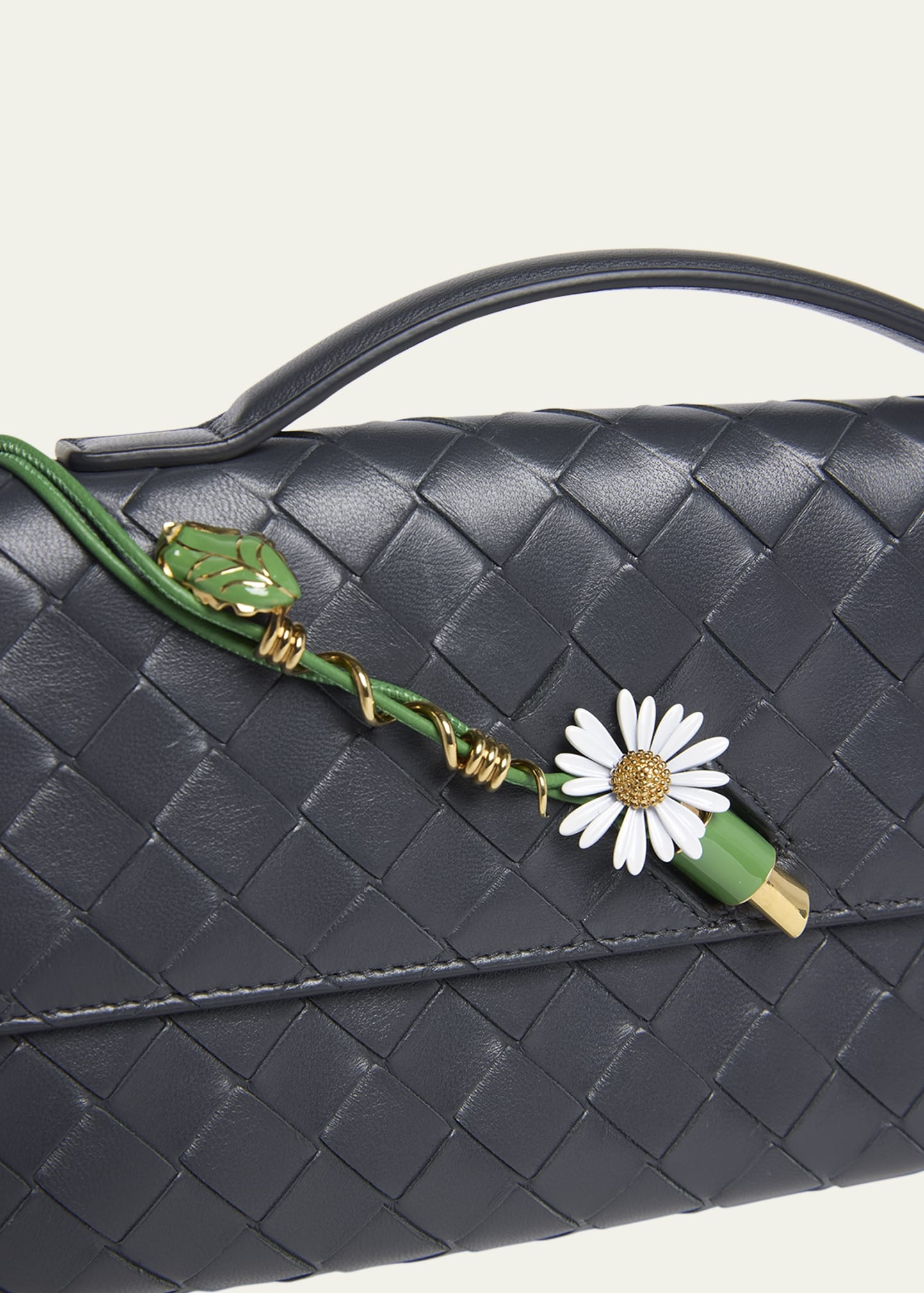 Andiamo Flower-Embellished Leather Clutch Bag - 5