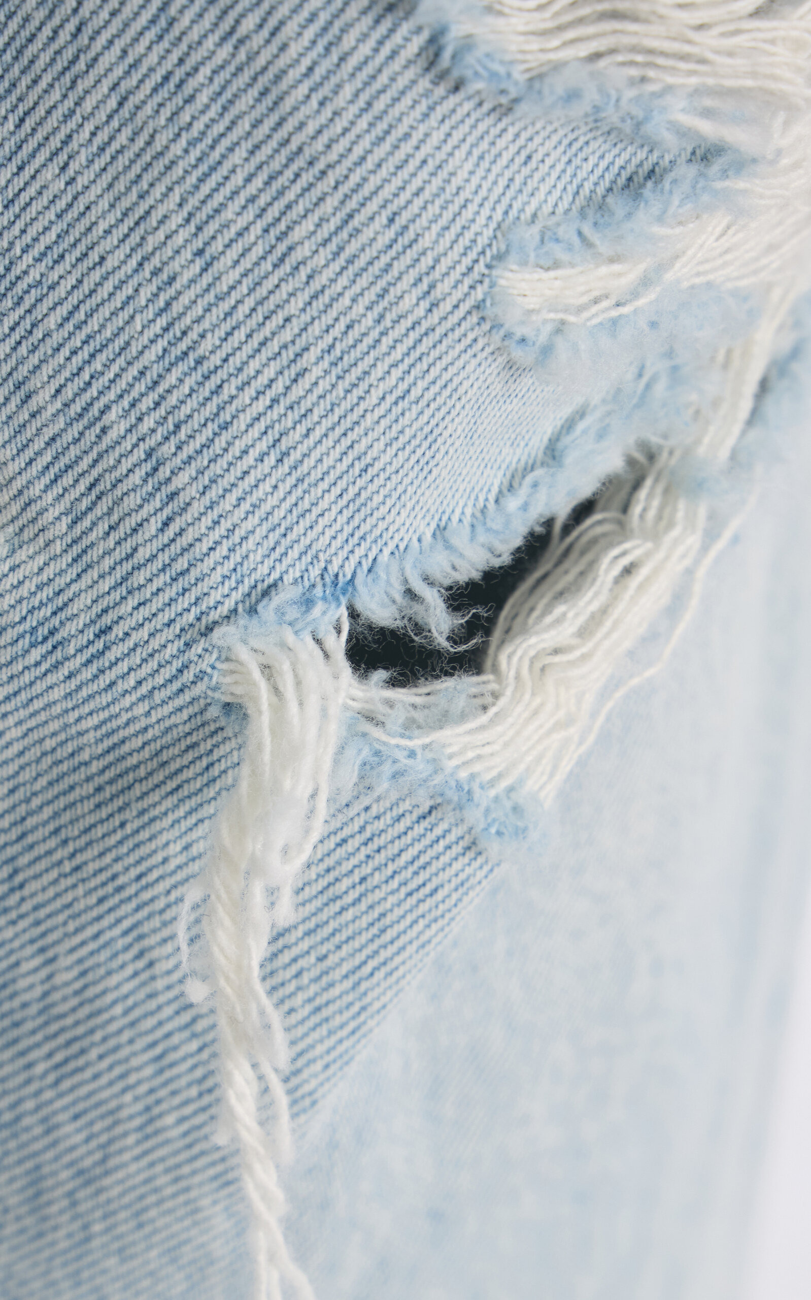 Miro Rigid High-Rise Barrel-Leg Jeans light wash - 5