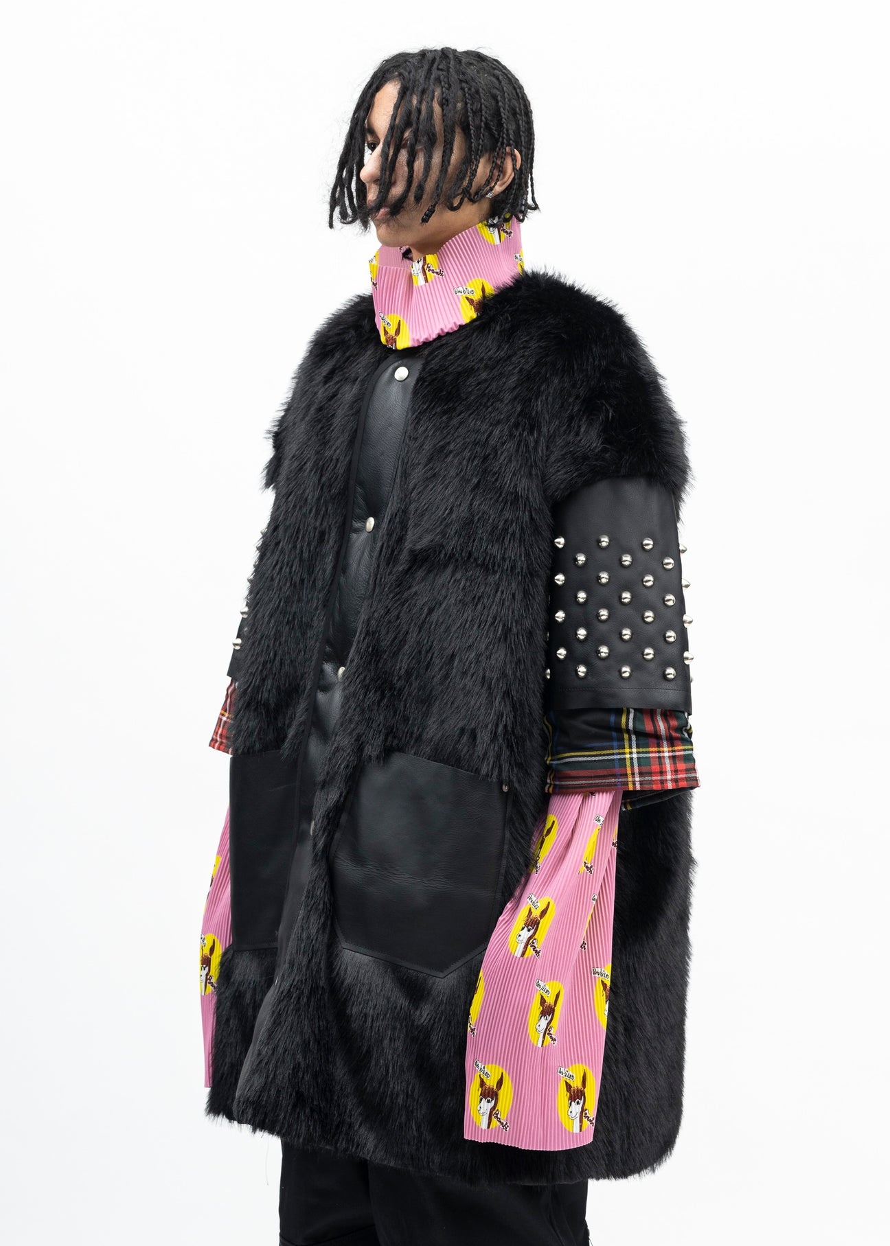 BLACK FAUX-FUR STUDS COAT - 3