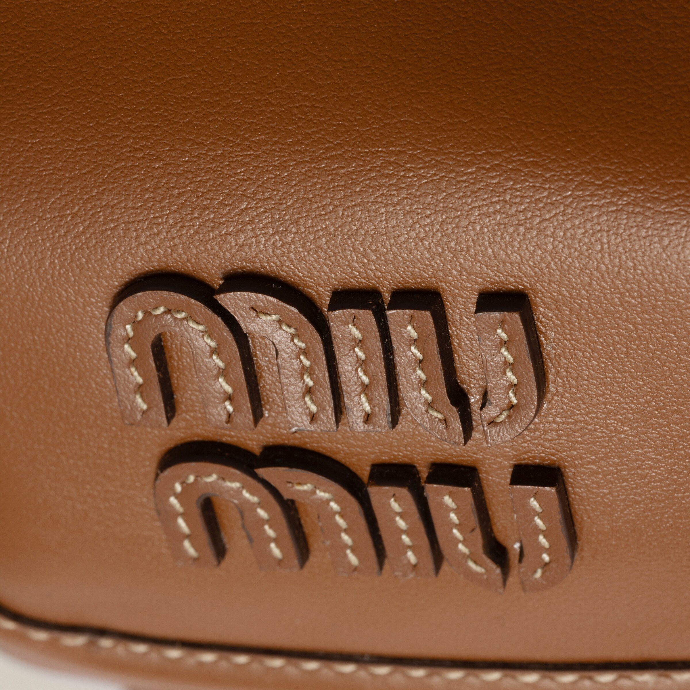 Leather backpack - 7