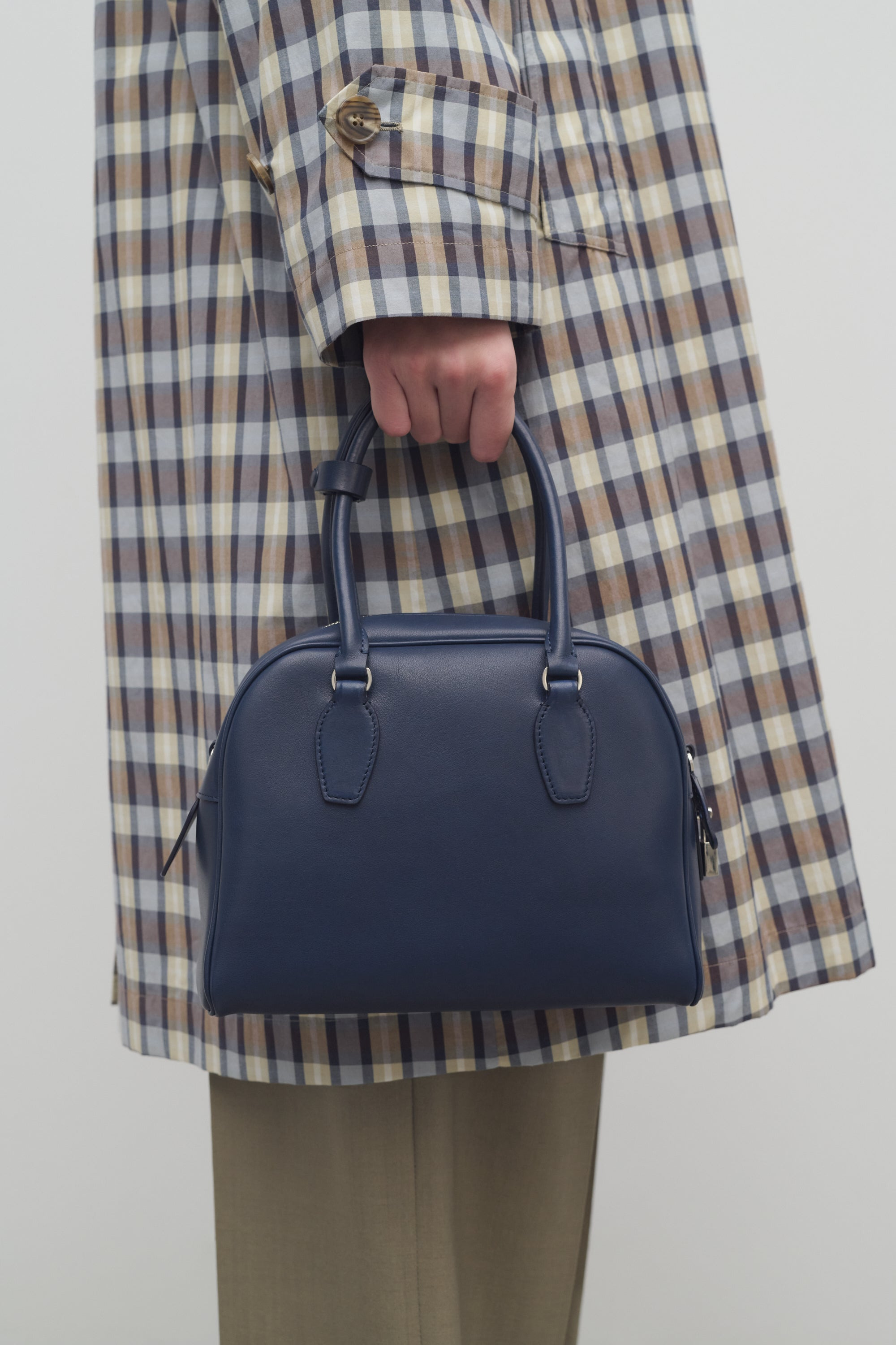 India 10.00 Bag in Leather - 5