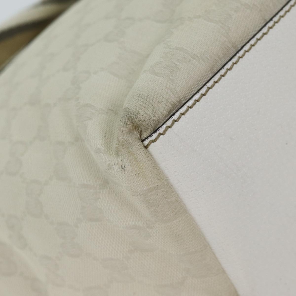 GUCCI GG Canvas Tote Bag White - 16