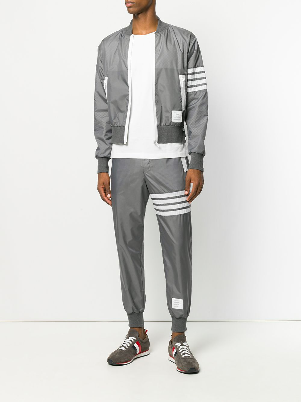 Thom Browne Men Jersey Relaxed Side Slit Tee - 2