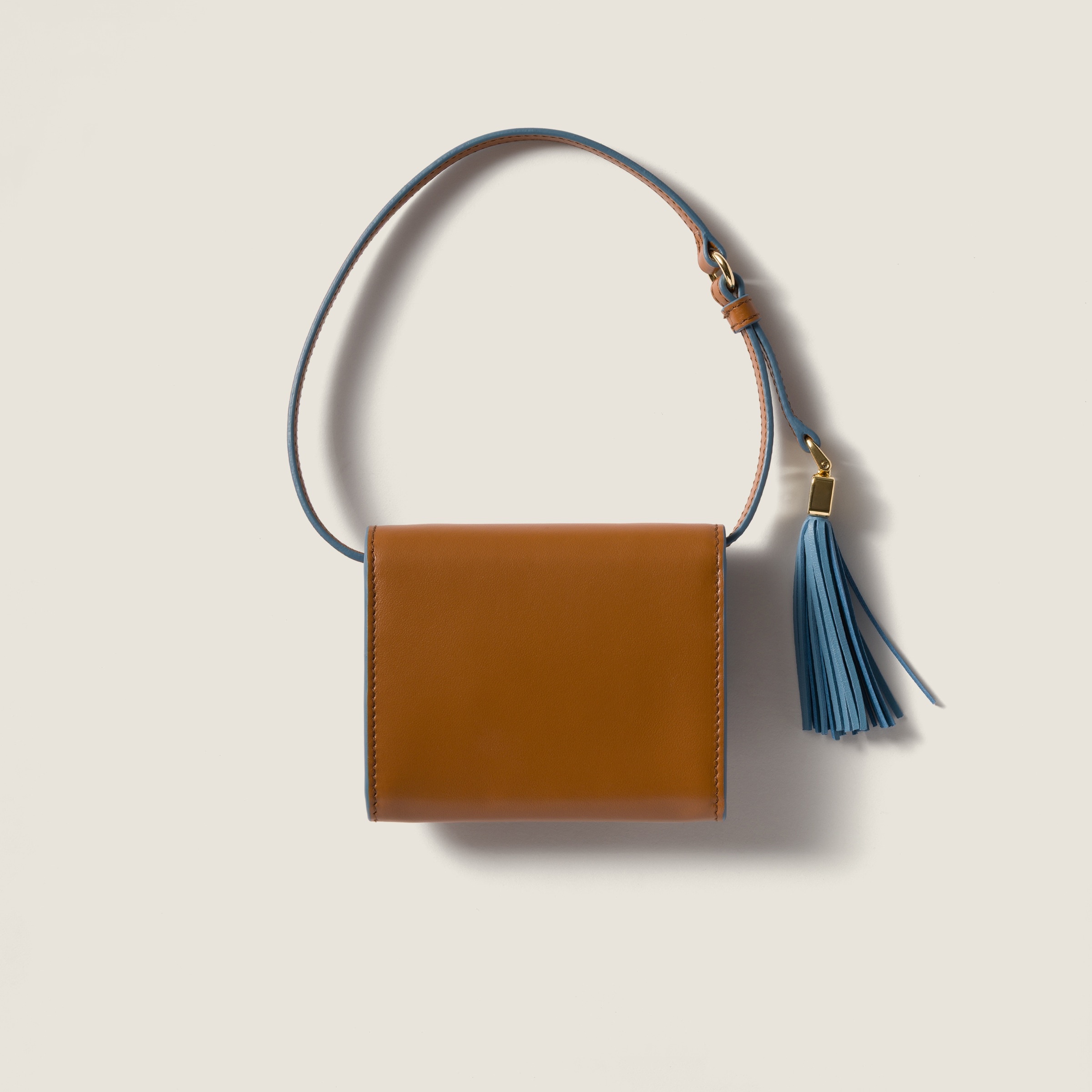 Leather wallet with shoulder strap - 3